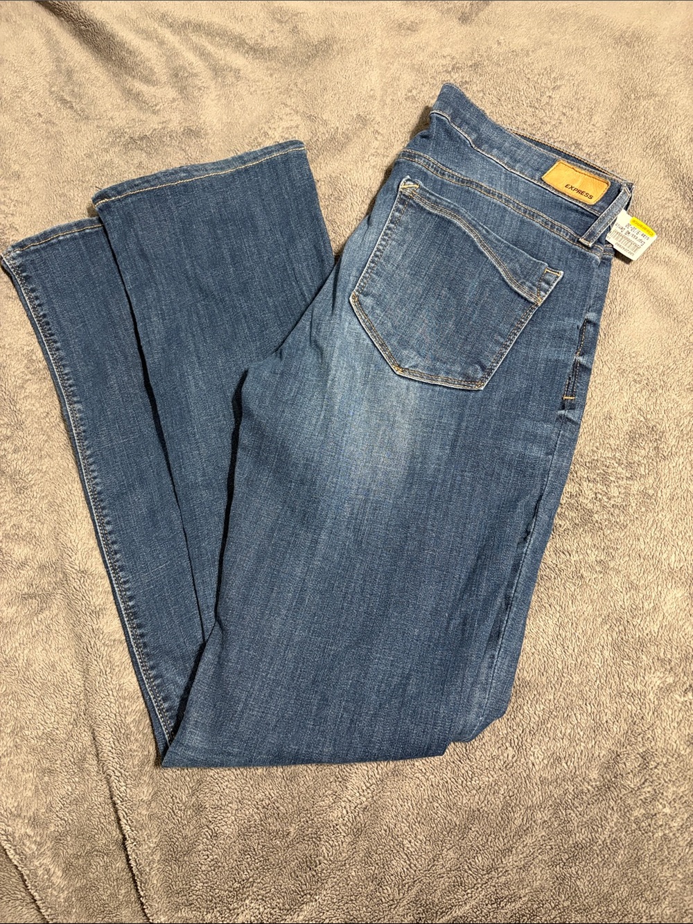 Express Women’s Blue Denim Jeans - Classic Straight Fit- Barley Boot - 10R